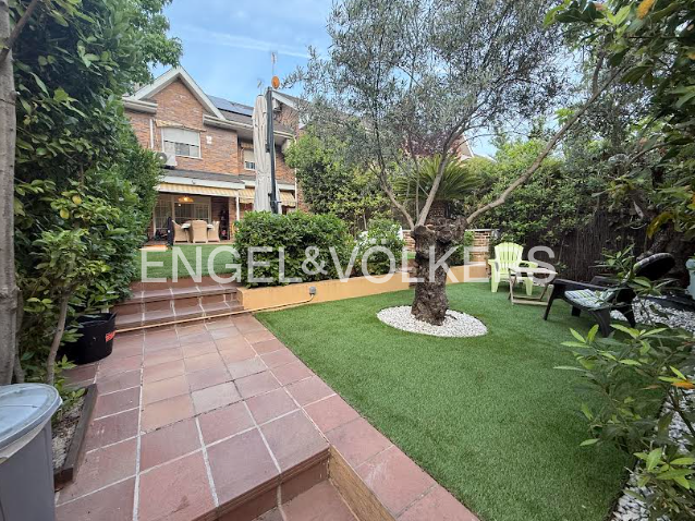 Photo 1 of House or chalet to rent in Villanueva de la Cañada ciudad, Madrid