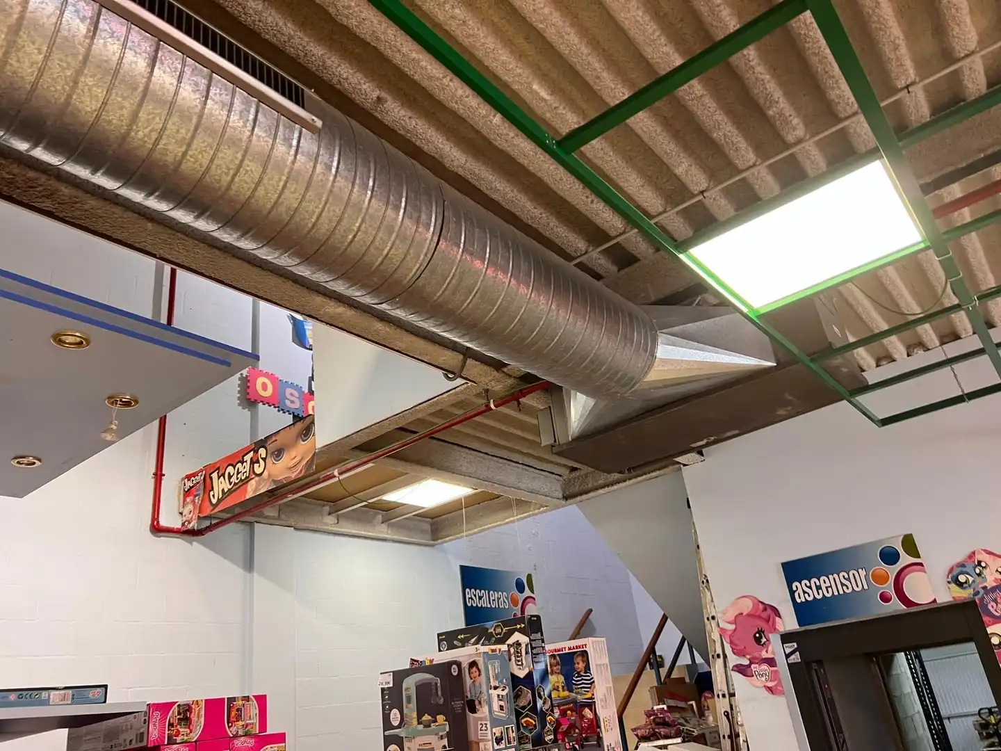 Industriegebäude zur Miete in COMERCIO, imagen 26