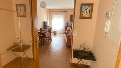 Foto 4 de Casa adosada en venta en Paseo Estacion, Tarancón, Cuenca