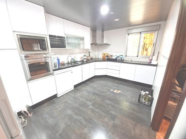 Appartement avec ascenseur à vendre à Pasaje Ebanista Soto Moreno 4