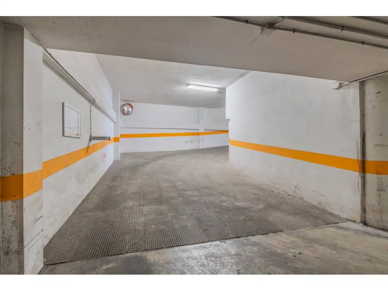 Aparcamiento en venta en Calle San Julián 36, imagen 5