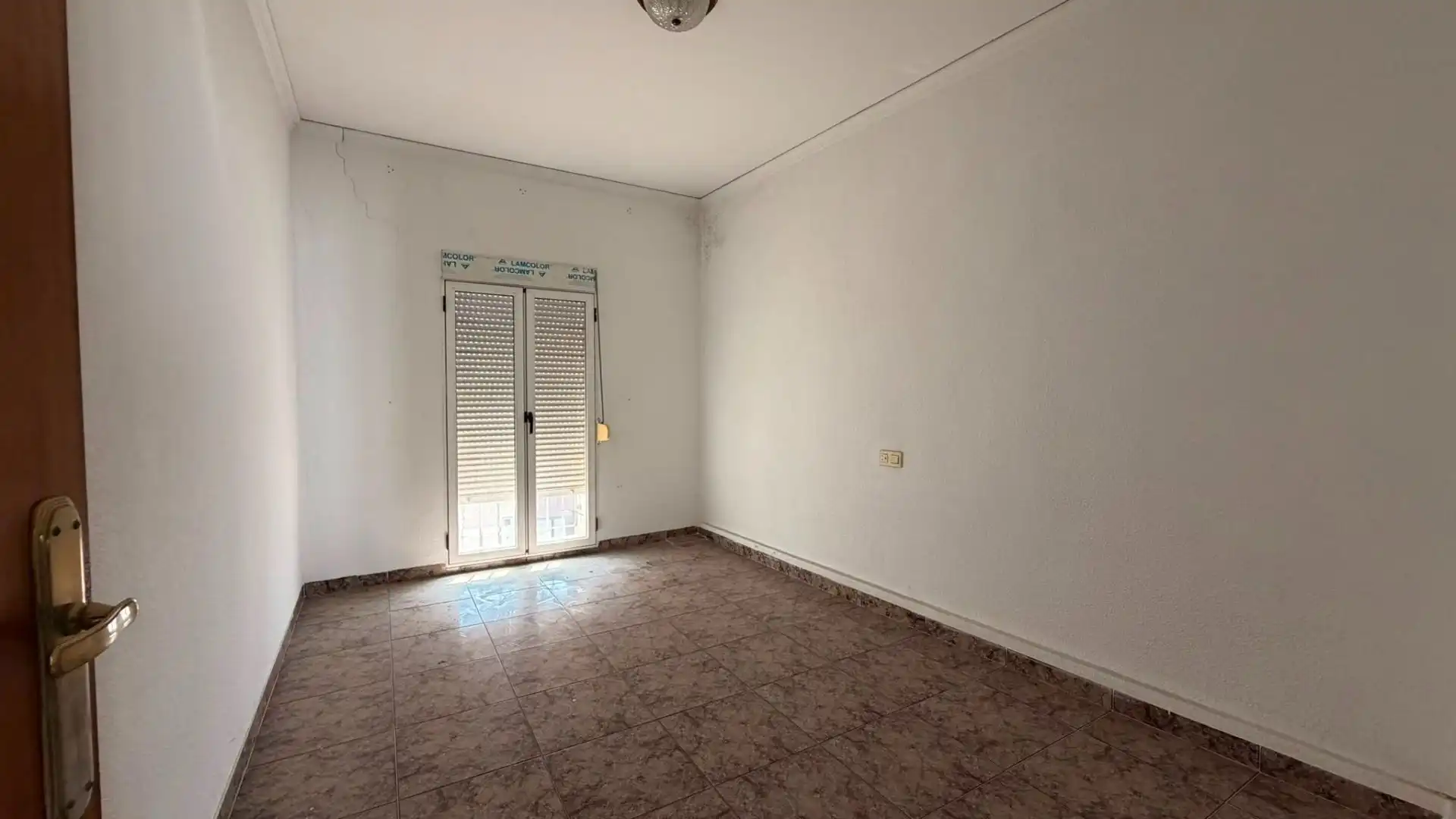 Bedroom of Houses for sale in Alberic  with Heating, Private garden and Storage room