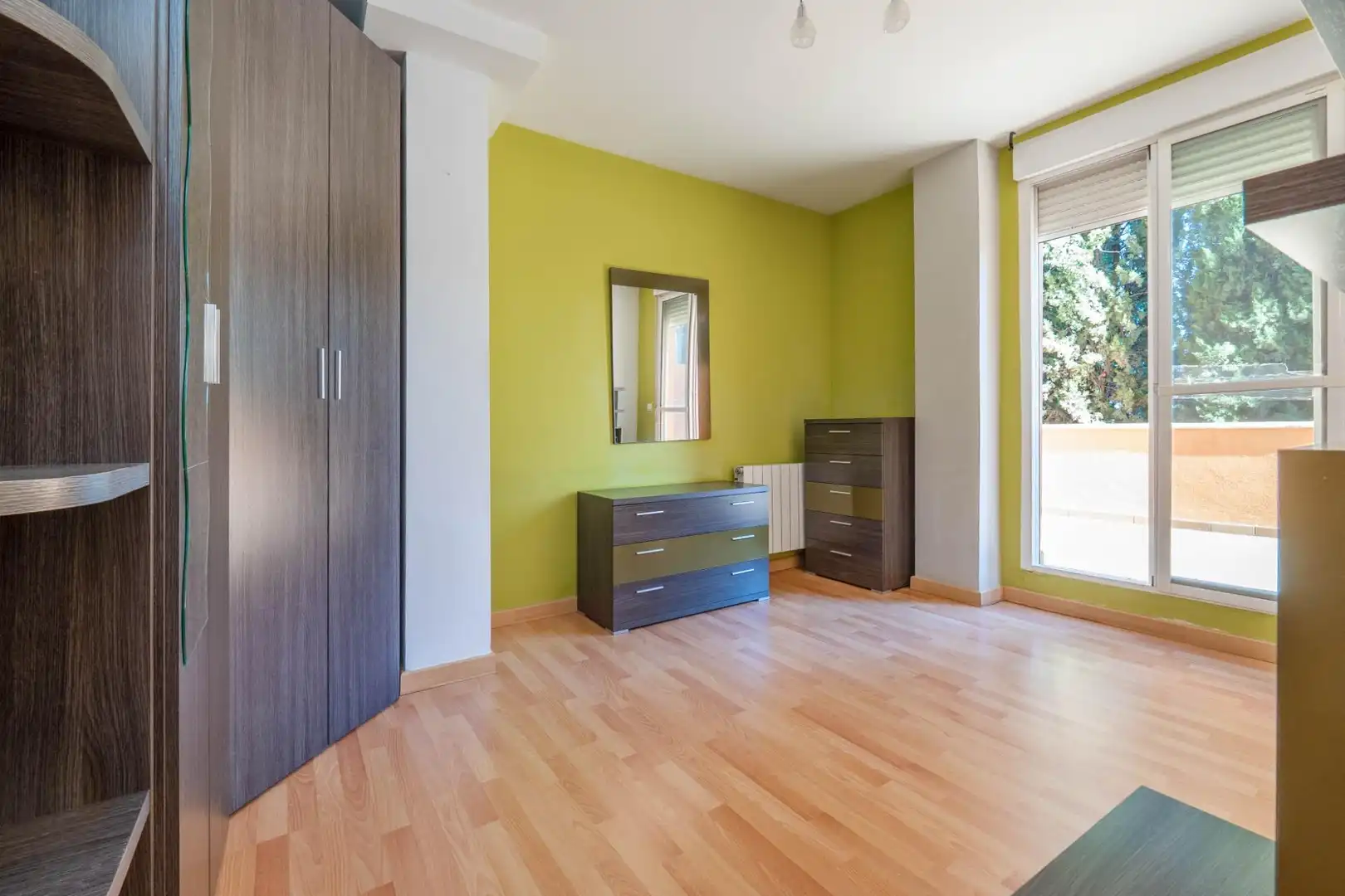 Planta baixa en venda a La Zubia Ciudad