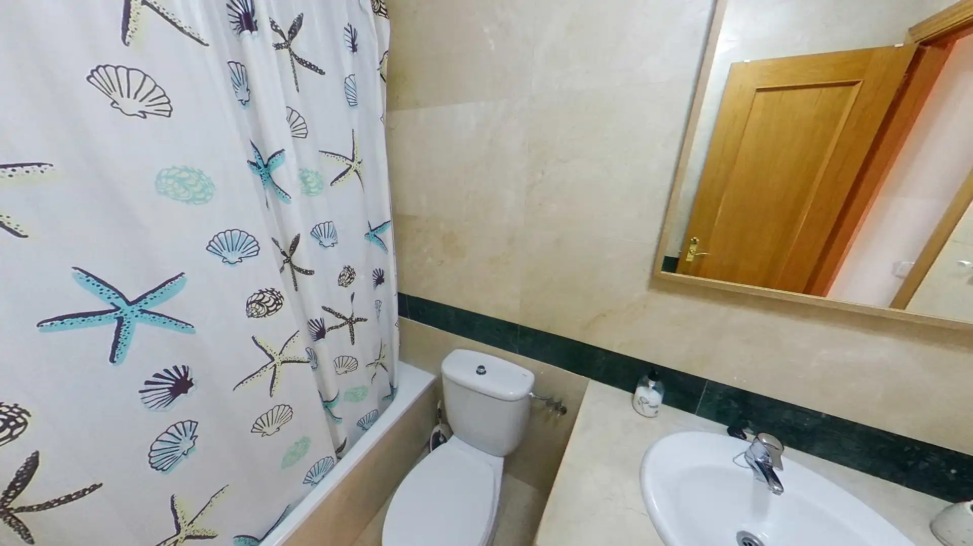 Flat for rent in Calle Azucena, Norte - Universidad
