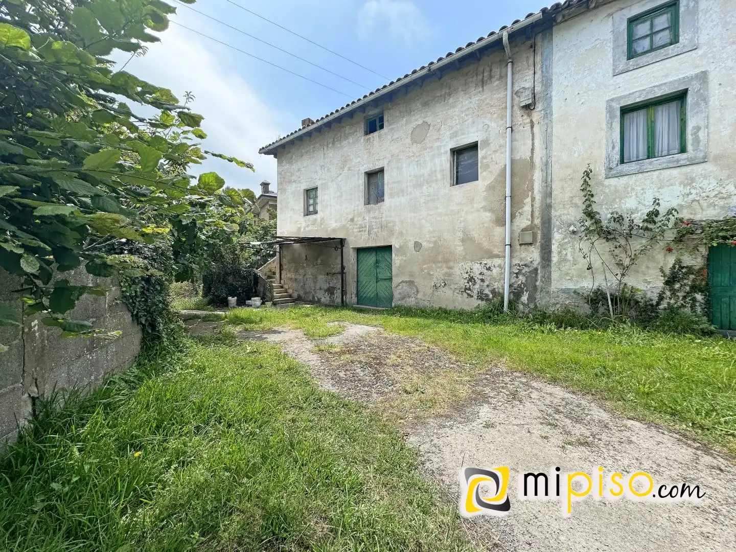 Exterior view of Houses for sale in Laredo  with Private garden