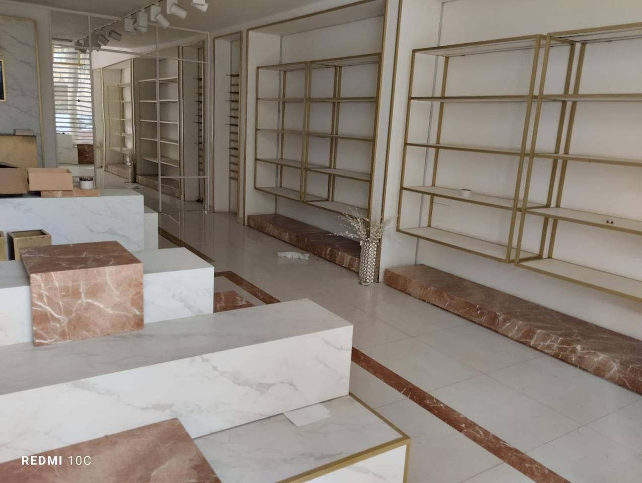 Premises to rent in  Melilla Capital