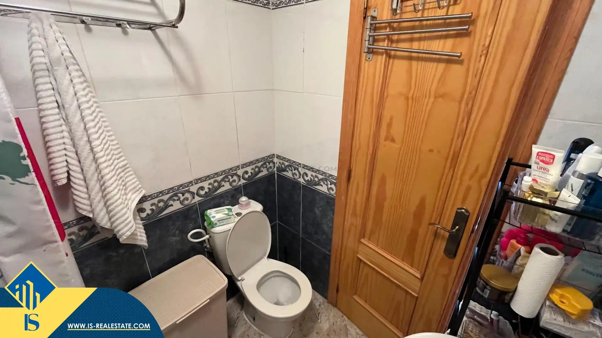Bathroom of Flat for rent in Orihuela  with Air Conditioner, Terrace and Furnished