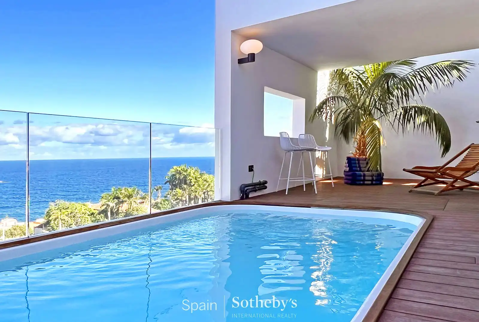 Piscina de Casa adosada en venta en Garachico con Terraza, Trastero y Piscina