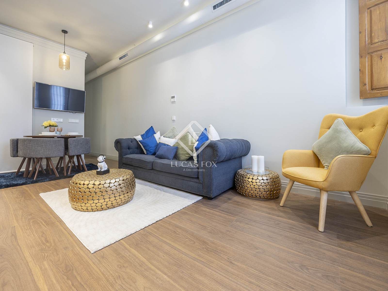 Sala d'estar de Pis de lloguer en  Valencia Capital amb Aire condicionat, Parquet i Moblat