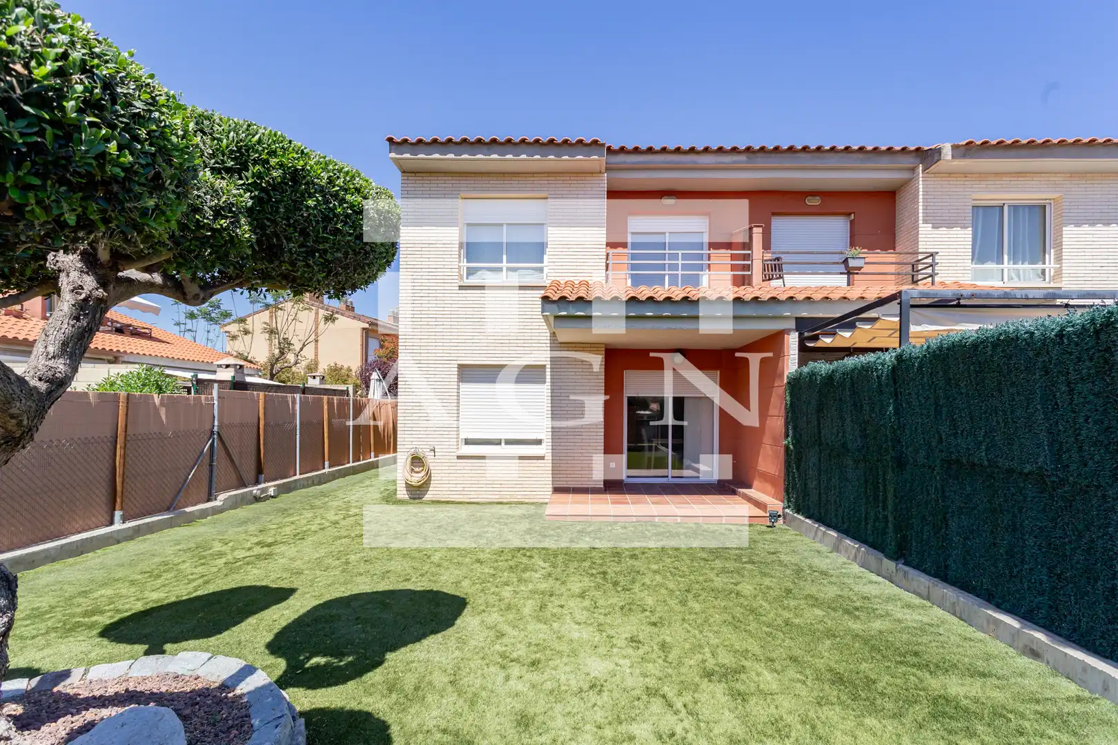 Garten von Einfamilien-Reihenhaus zum Verkauf in Cambrils mit Klimaanlage, Heizung und Privatgarten