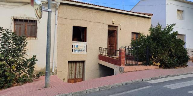 Casa-chalet en Venta en Serón