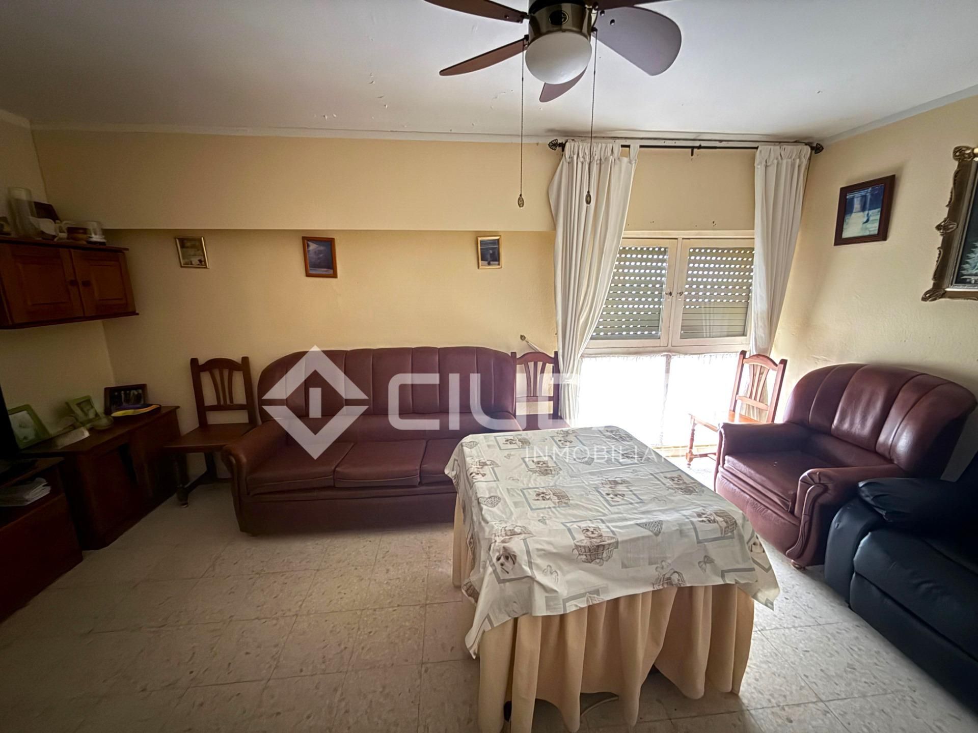 Flat for sale in Ayuntamiento - Barrio Alto