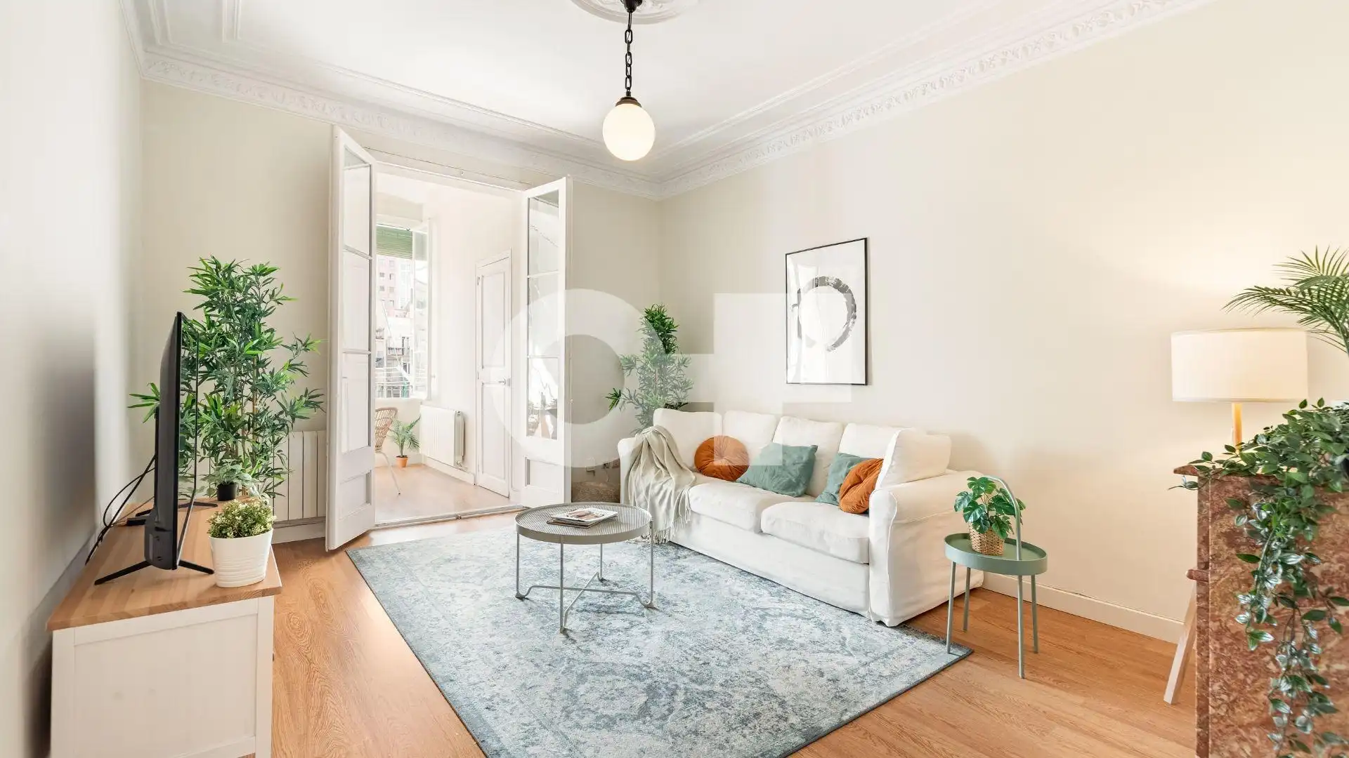 Piso con terraza en venta en Carrer Carrer Villarroel