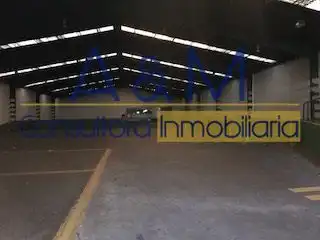 Nau industrial de lloguer a Turquesa