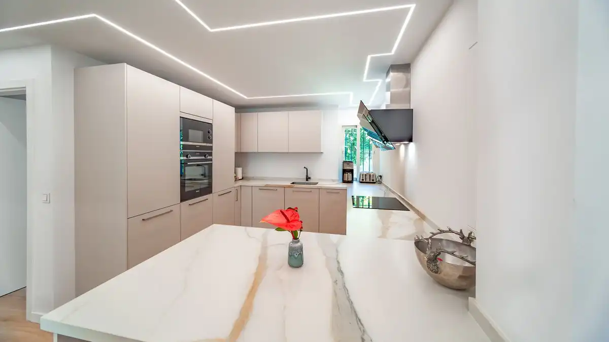 Apartamento con piscina en venta en La Quinta, imagen 18