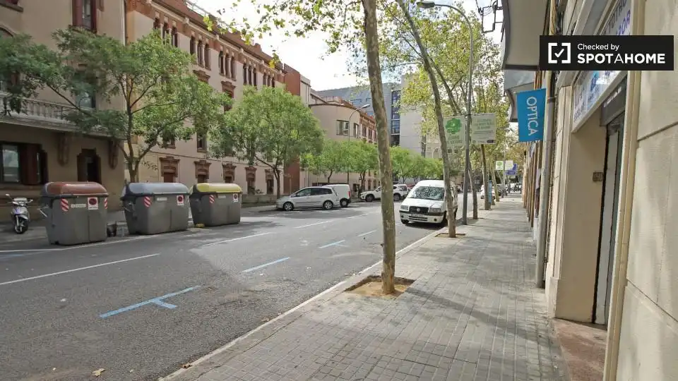 Zimmer in El Baix Guinardó