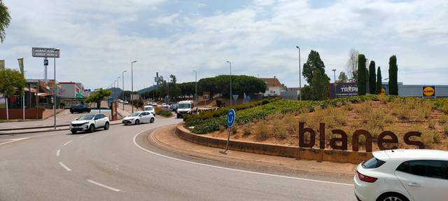 Local comercial en Alquiler en Carretera Accés Costa Brava, 192 en Mas Florit - Ca la Guidó