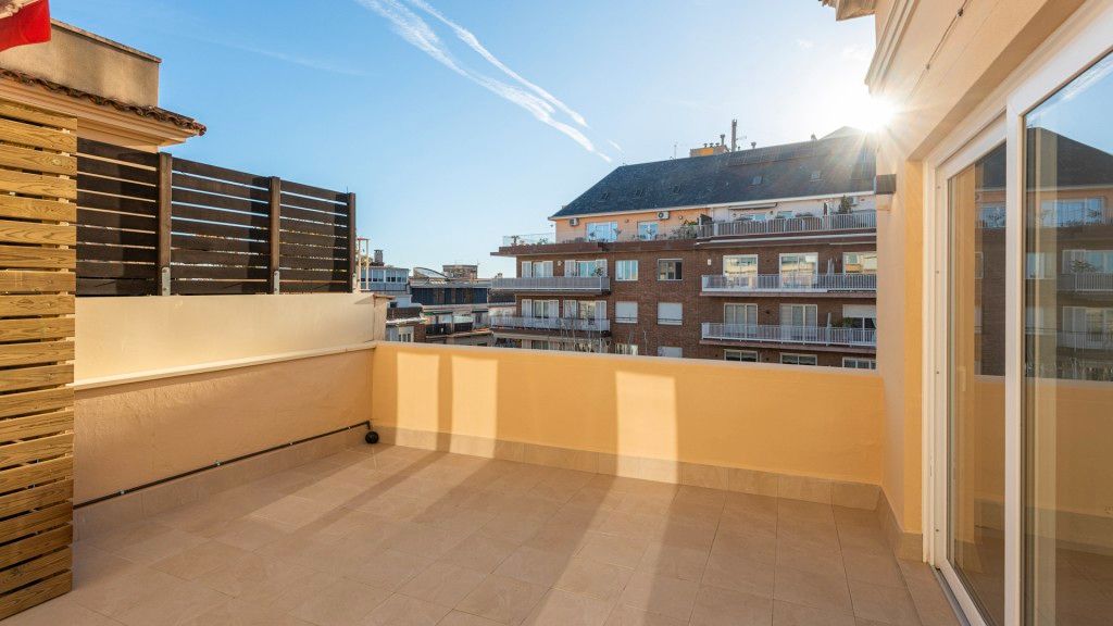 Terrace of Attic for sale in  Barcelona Capital  with Air Conditioner, Parquet flooring and Terrace