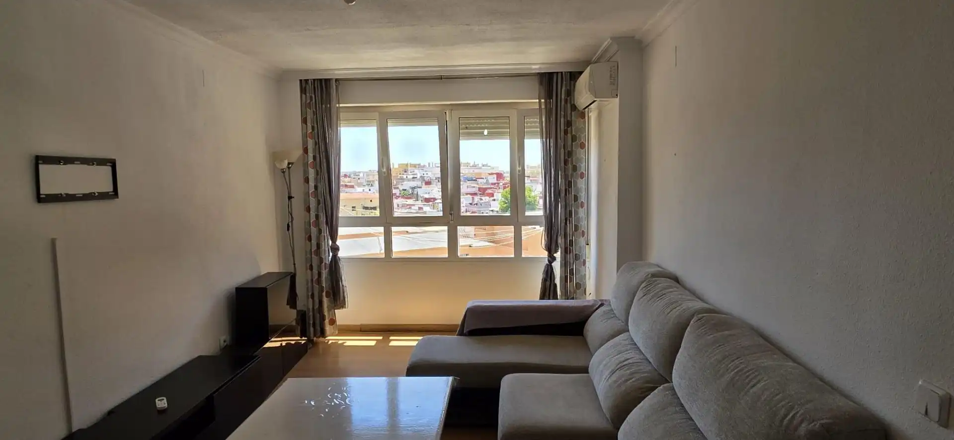 Sala d'estar de Pis en venda en Algeciras