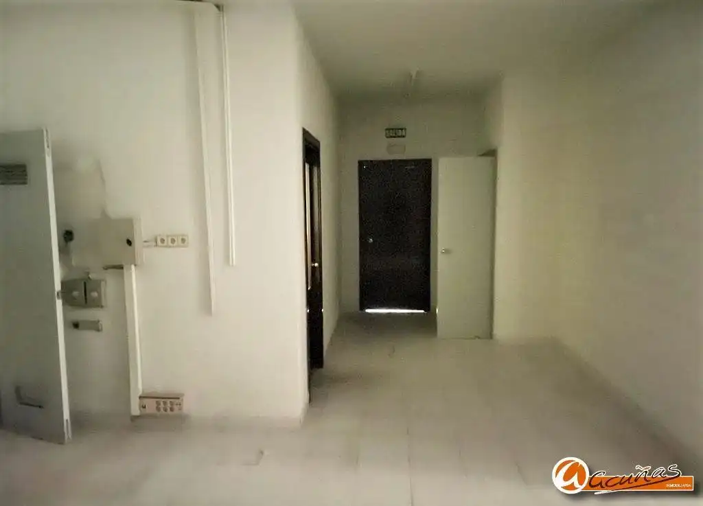 Local comercial en alquiler en Calle Infante Don Fernando, imagen 37