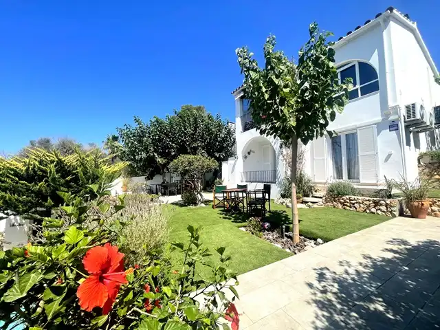 Villa con terrazza in vendita a Cala Blanca, imagen 2