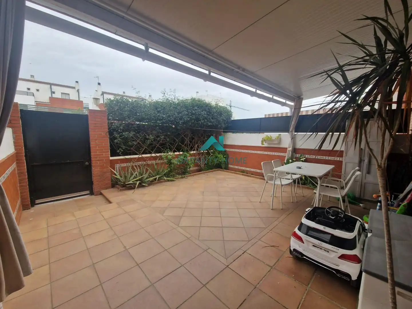Terrasse von Einfamilien-Reihenhaus zum Verkauf in Jerez de la Frontera mit Klimaanlage und Terrasse