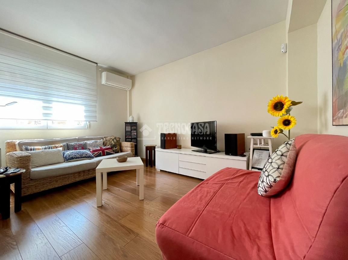 Sala de estar de Piso en venta en  Madrid Capital con Aire acondicionado y Calefacción