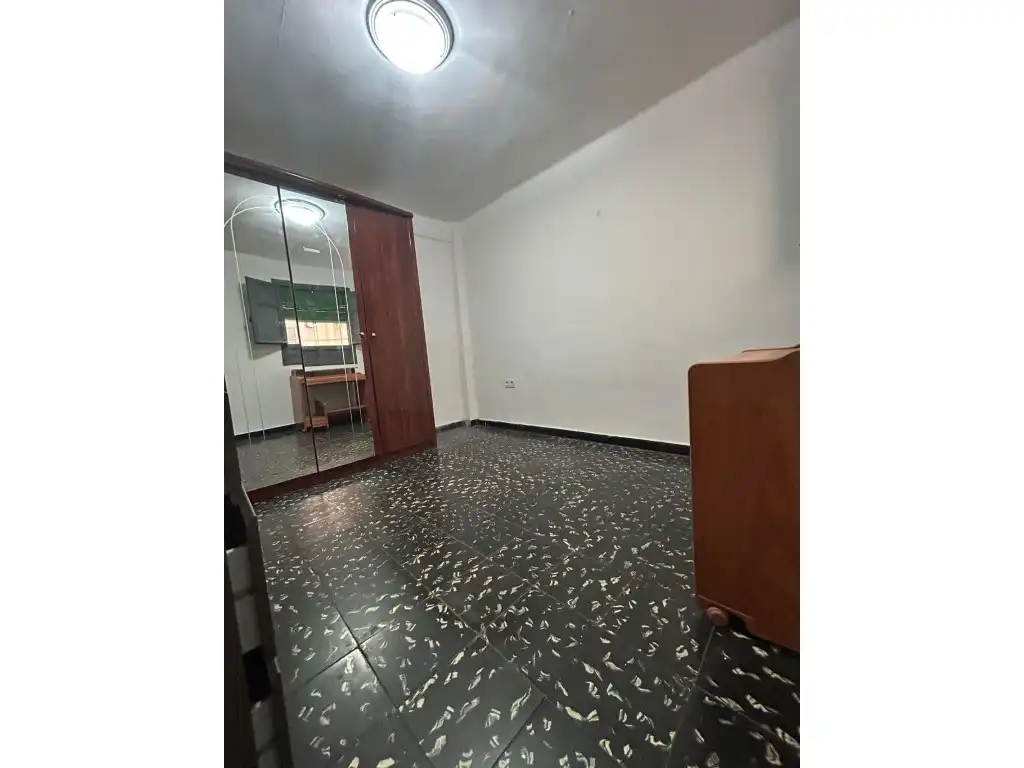 Dormitori de Casa o xalet en venda en Valencia amb Aire condicionat