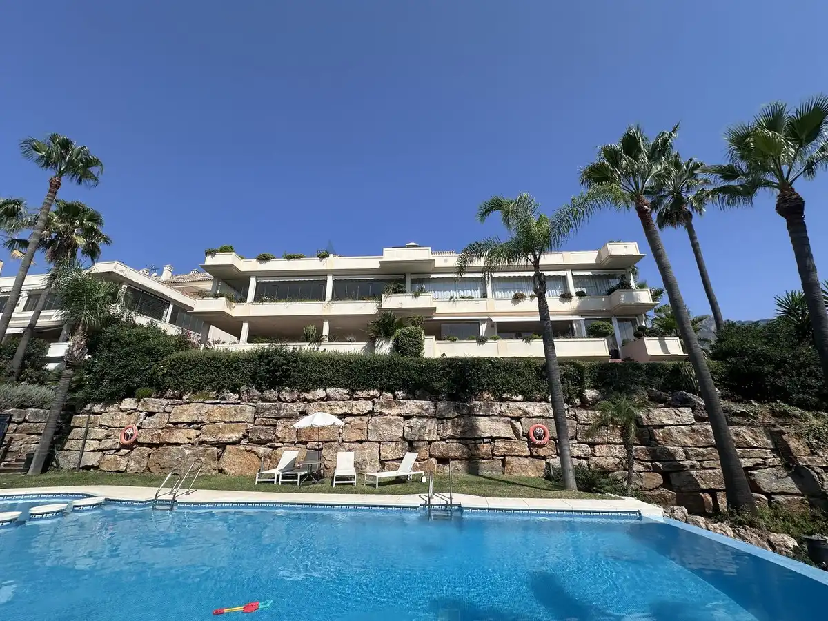 Apartament amb piscina en venda a Milla de Oro