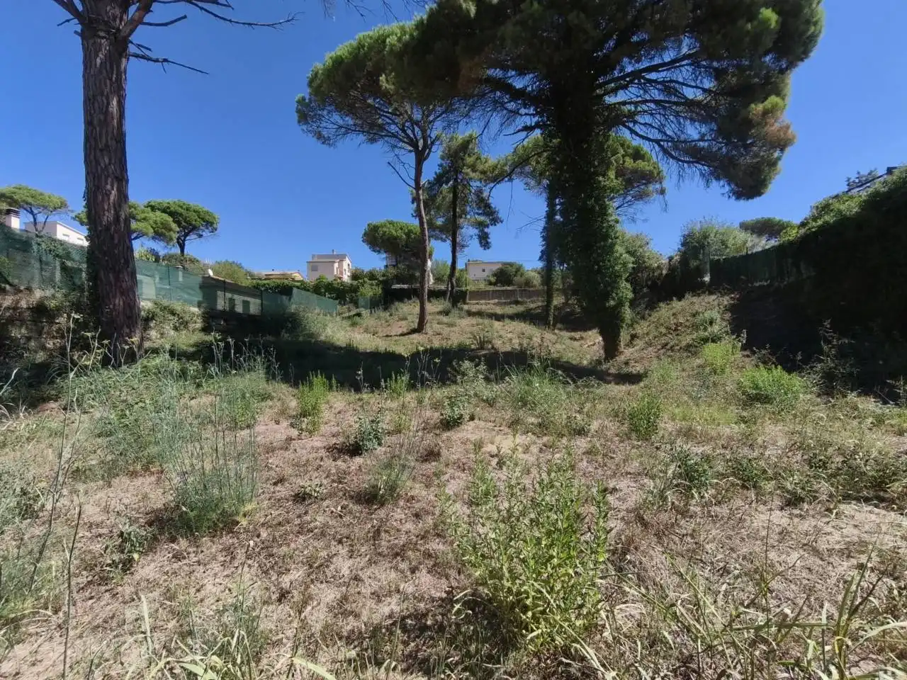 Terreny residencial en venda a Montbarbat, imagen 2