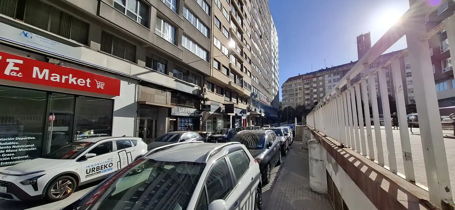 Außenansicht von Geschaftsraum zur Miete in A Coruña Capital 