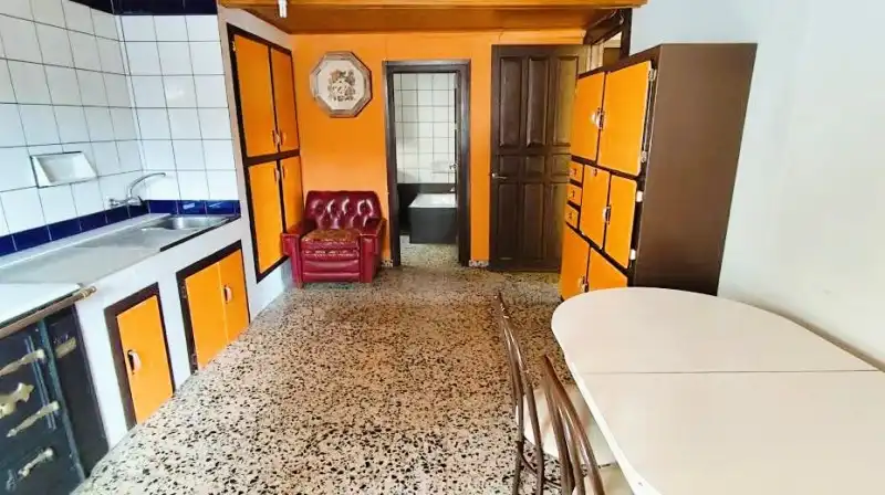 Cuina de Casa adosada en venda en Cudillero