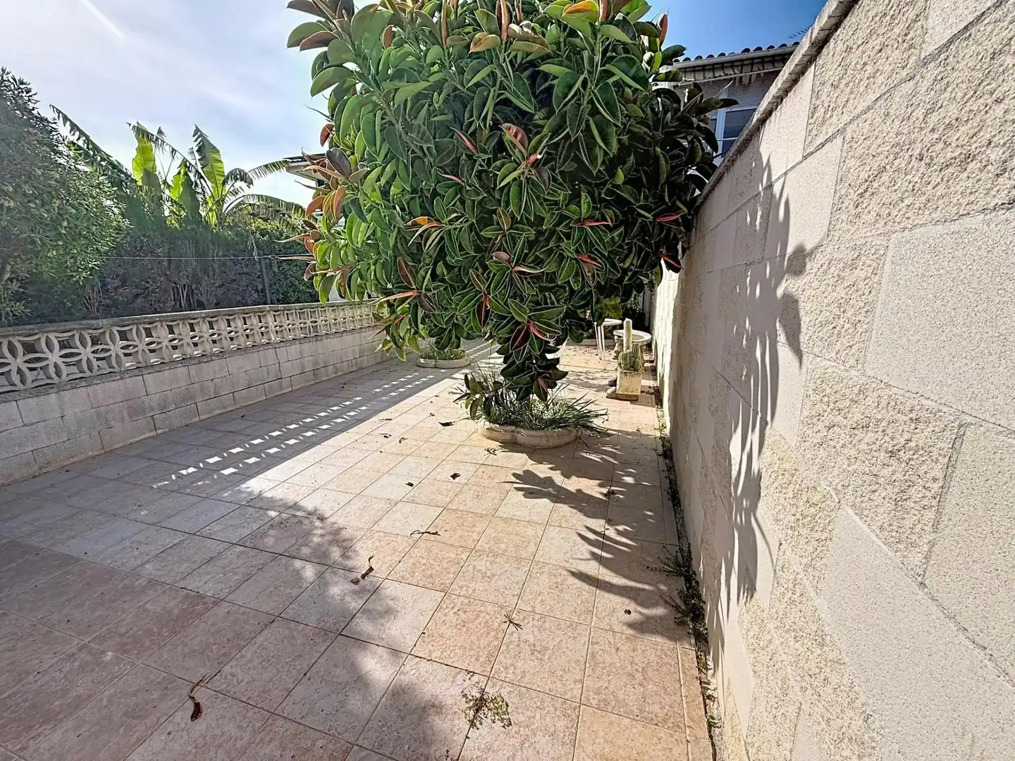 Terrasse von Einfamilien-Reihenhaus zum Verkauf in El Vendrell mit Terrasse und Balkon