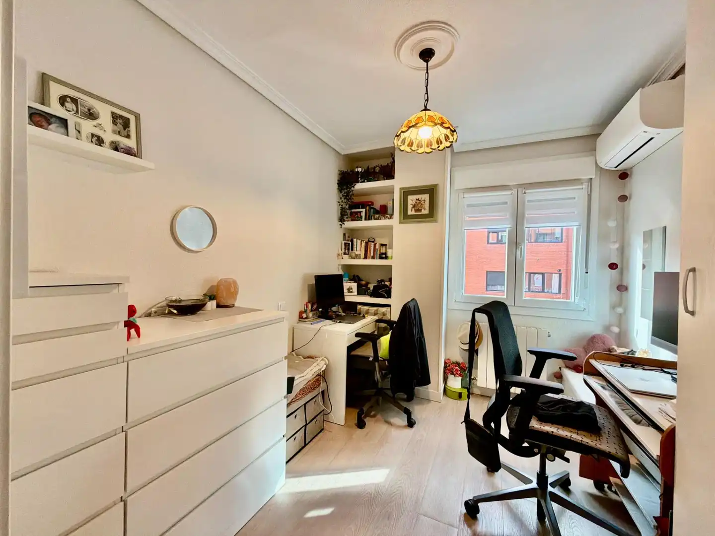 Bedroom of Flat for sale in Madrid  with Air Conditioner, Heating and Storage room