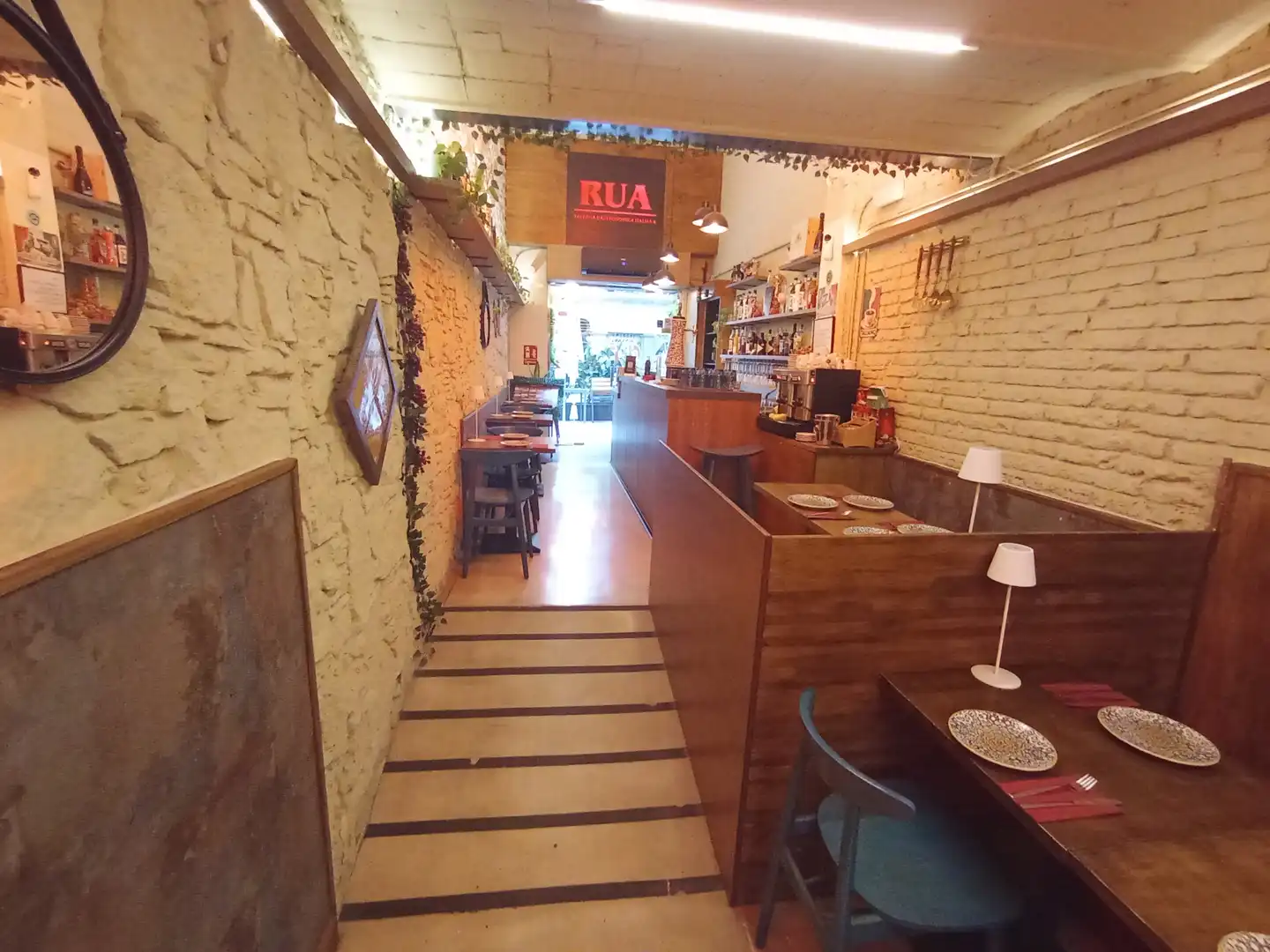 Local comercial en traspàs a Carrer d'Aribau, imagen 5