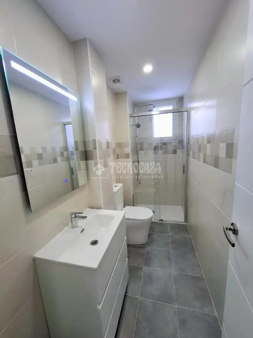 Baño de Piso en venta en Madrid con Calefacción