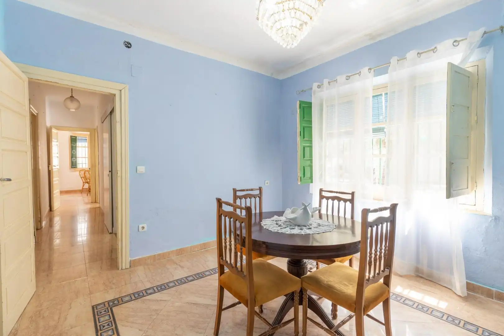 Comedor de Residencial en venta en Granada