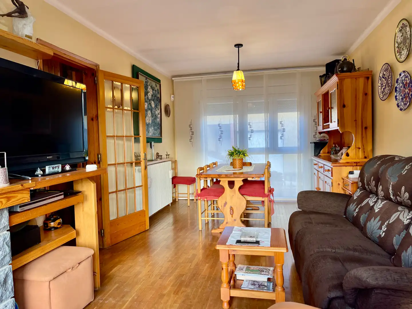 Sala de estar de Casa o chalet en venta en Sant Pau de Segúries con Aire acondicionado, Jardín privado y Terraza