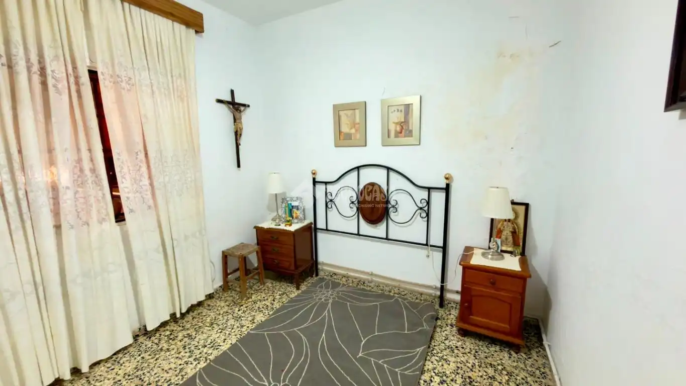Houses for sale in Los Barrios