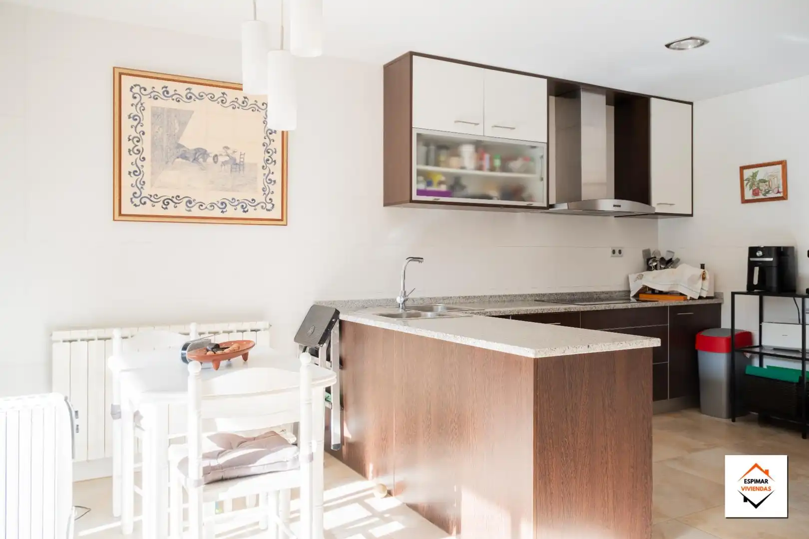 Küche von Einfamilien-Reihenhaus zum Verkauf in Villanueva de Gállego mit Heizung, Privatgarten und Terrasse