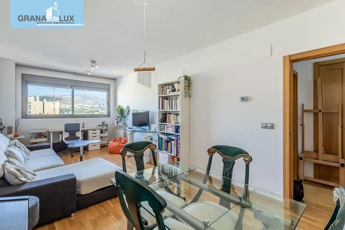 Penthouse with pool for sale in Avenida de la Ilustración, imagen 9