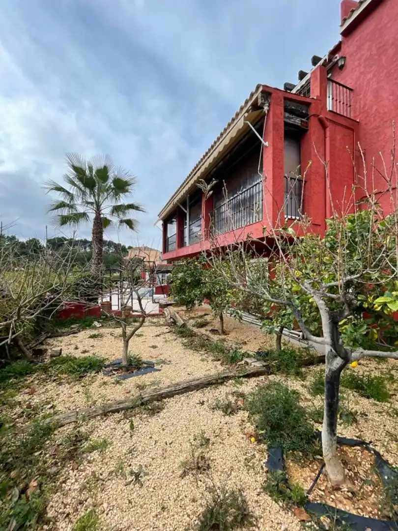 Vista exterior de Apartamento en venta en La Nucia con Terraza y Amueblado