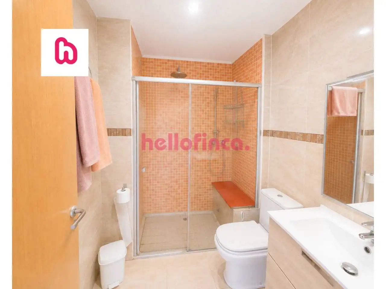 Badezimmer von Wohnung zum Verkauf in Sant Celoni mit Klimaanlage, Heizung und Balkon