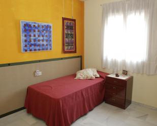 Bedroom of Apartment to share in  Sevilla Capital  with Air Conditioner