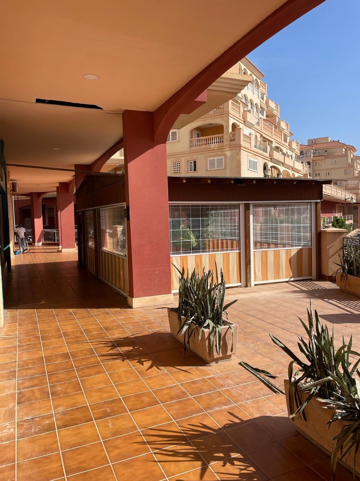 Premises for sale in El Ejido  with Air Conditioner, Heating and Terrace