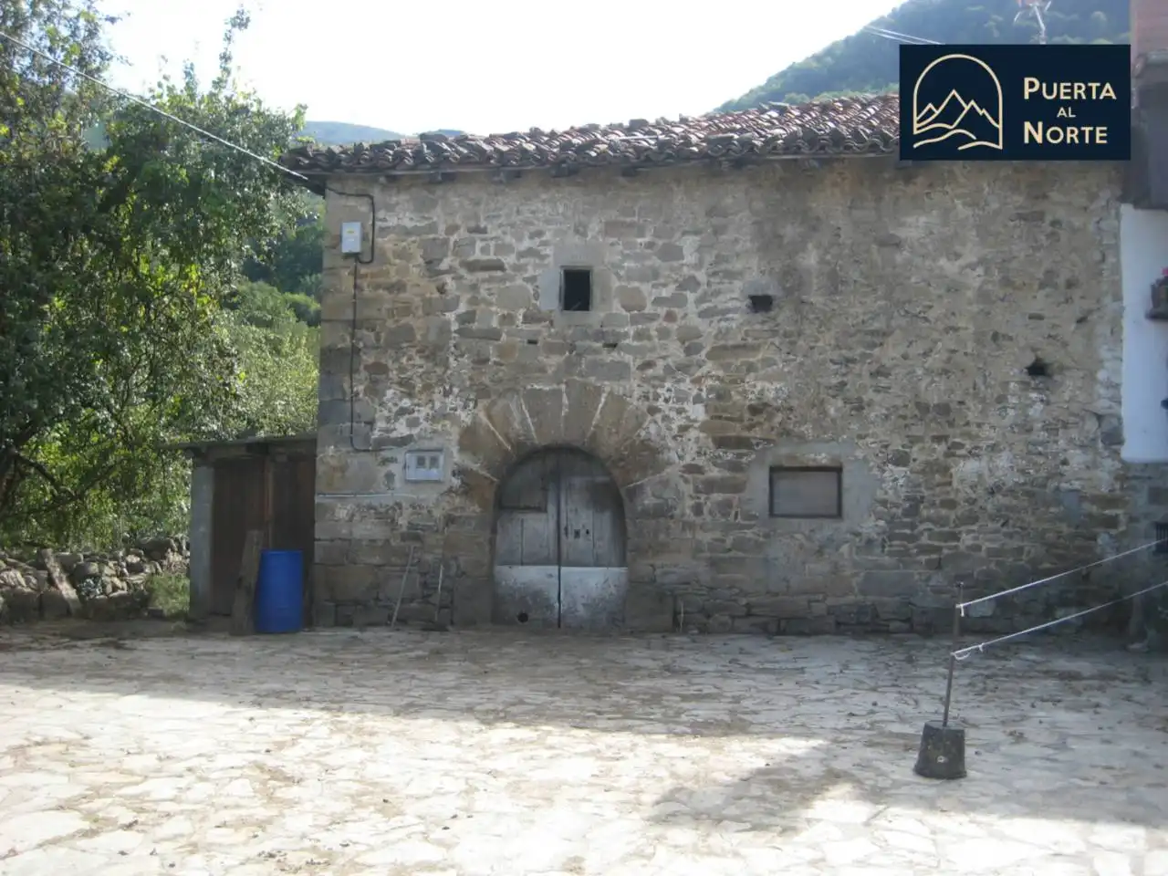 Vista exterior de Finca rústica en venta en Soba con Jardín privado