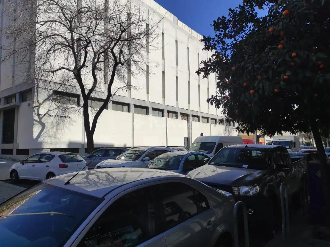 Aparcament de Garatge en venda en Sevilla