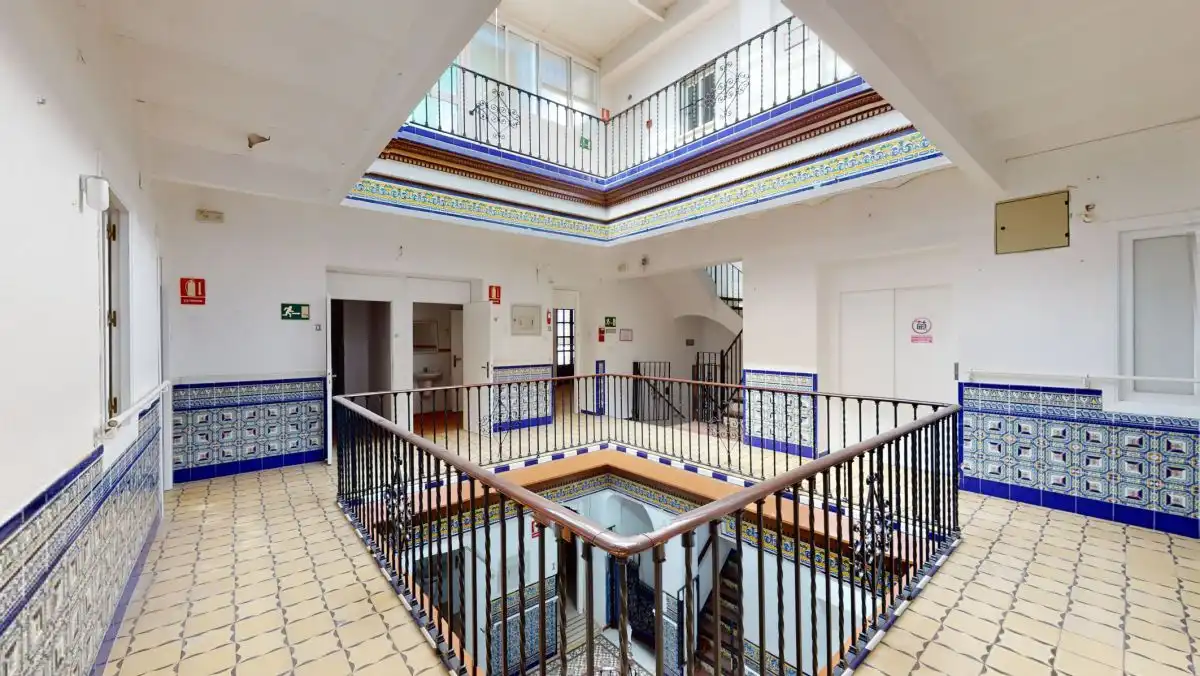 Houses for sale in Sevilla  with Air Conditioner, Terrace and Balcony