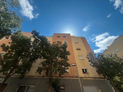 Exterior view of Attic for sale in  Barcelona Capital  with Air Conditioner, Heating and Terrace