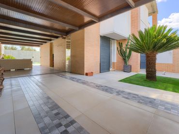 Casa bifamiliare con balcone in vendita a Calle Verdejo